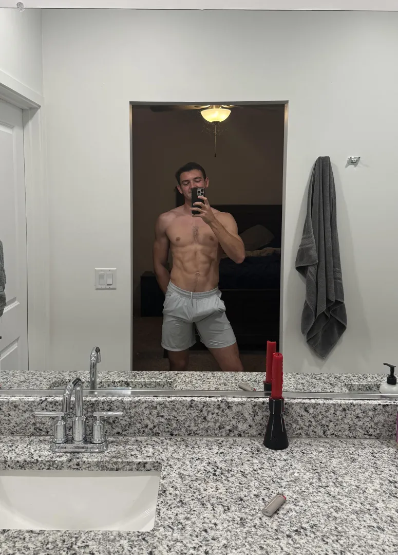 You think anyone at the gym noticed? posted by skyguyy22