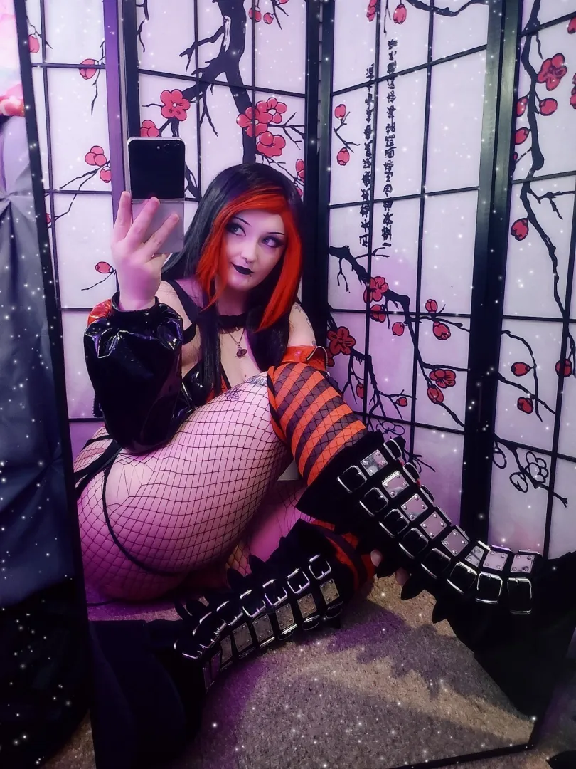 You want a goth girl to stomp on you so bad, My boots would ruin you!  posted by sorceresshanaxx