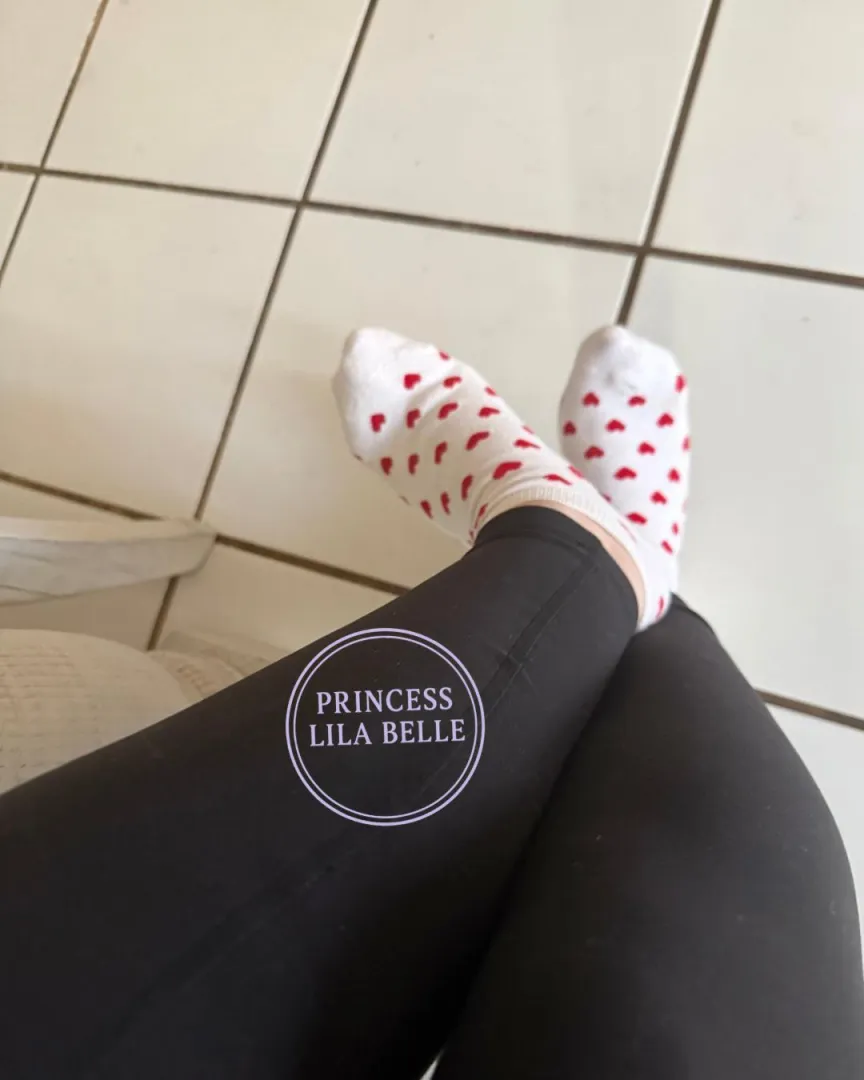 You will be Princess good boy wouldn’t you?  posted by lavenderlilabelle