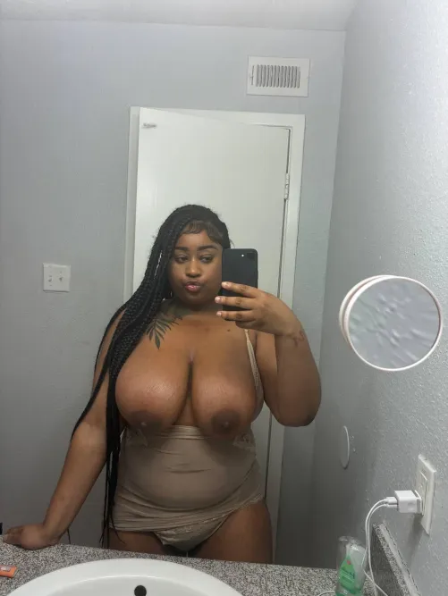 you will like these massive hangers :) i know it by xoinferno