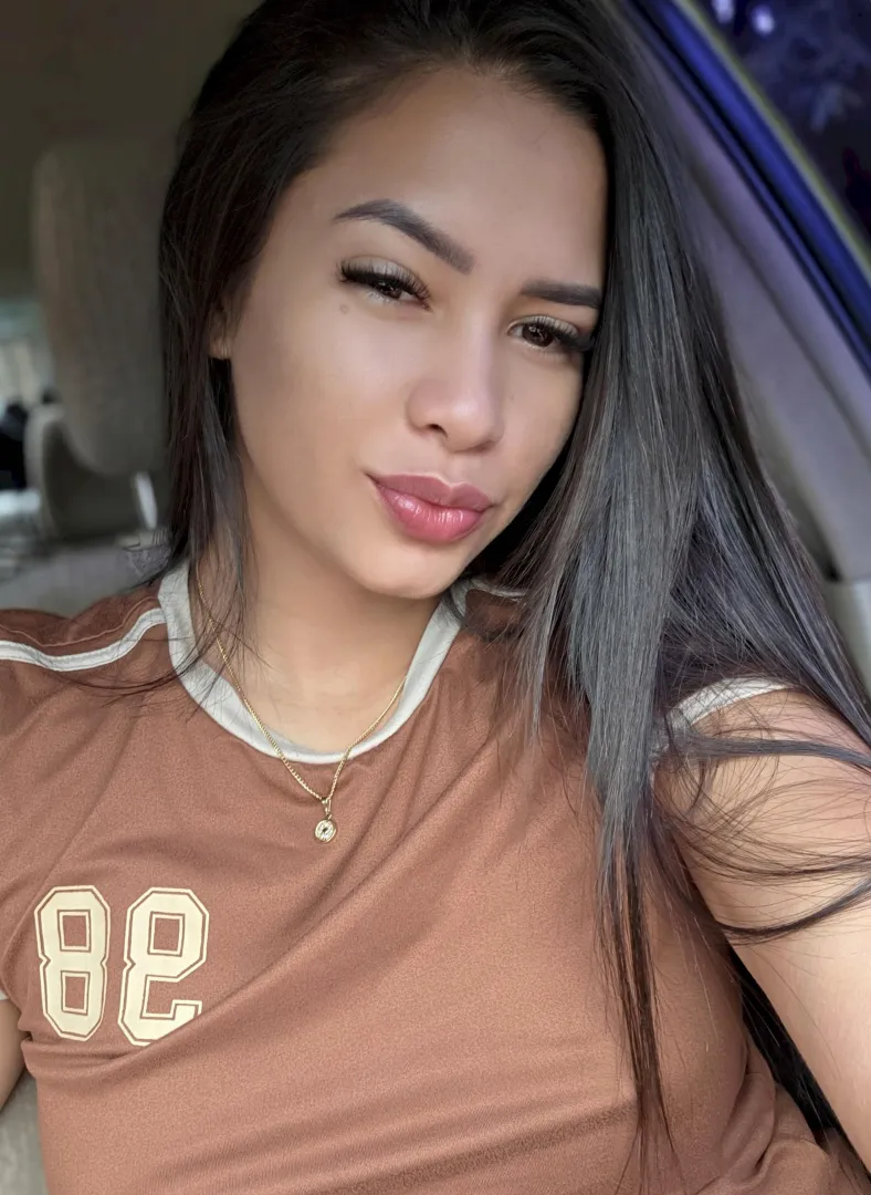 you wish this was your POV posted by Violet_Porter