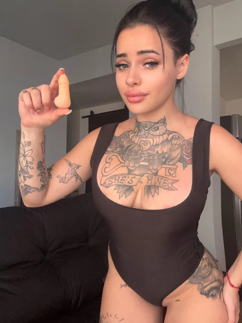 You would have been happier if you had been born a woman posted by Estefani4699