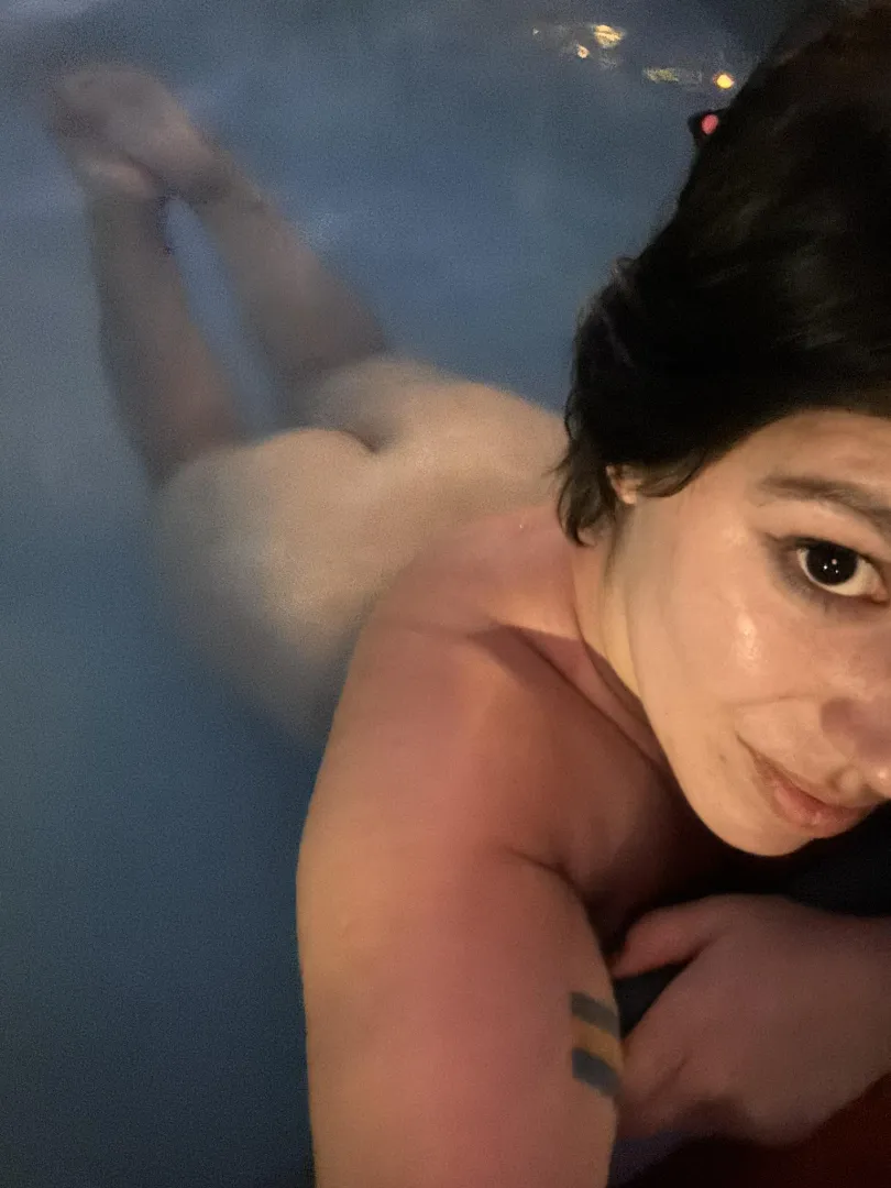 You'll see from outside while the neighbor fucks me in the pool posted by Inesitaax