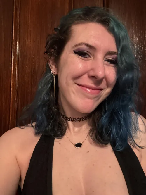 Your cash is the only thing that can get me to smile for you by sirenskiss3