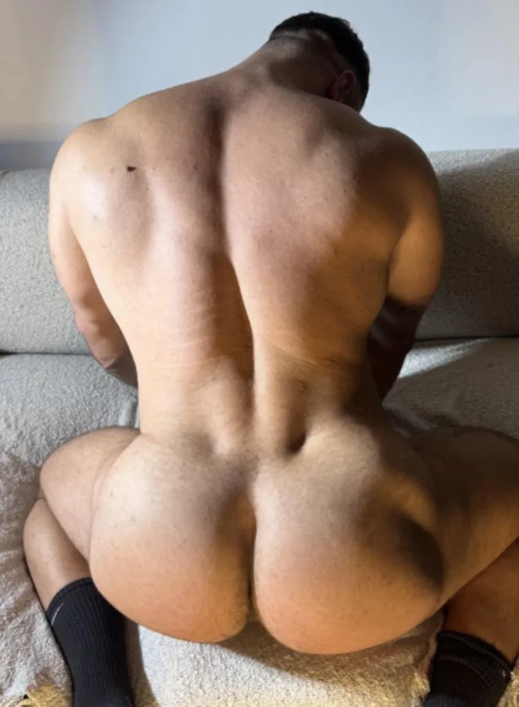 Your couch is about to get wrecked by this thick, hairy load posted by fihekwe