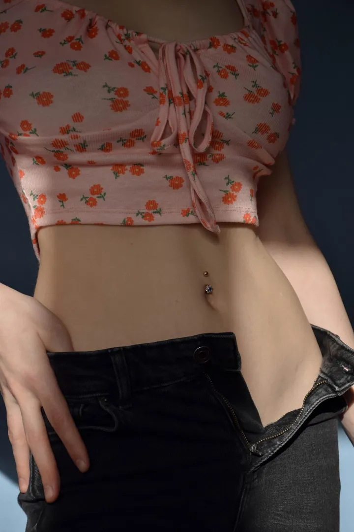 your favorite midriff  posted by buonbella