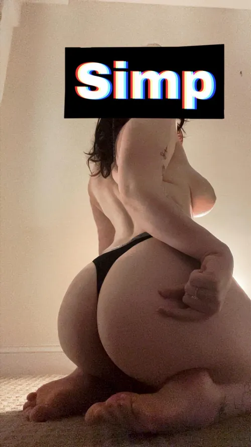 Your lil clitty which is this tiny looks so smol in front of mommy's ass  by ahegao-daddy