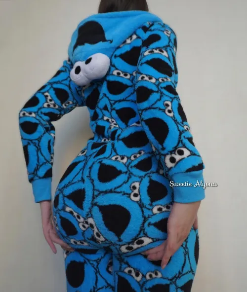 Your naughty Cookie monster  by SweetieAlyona