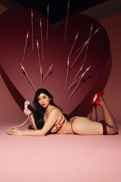 Your new favorite fetish by imvioletmyers