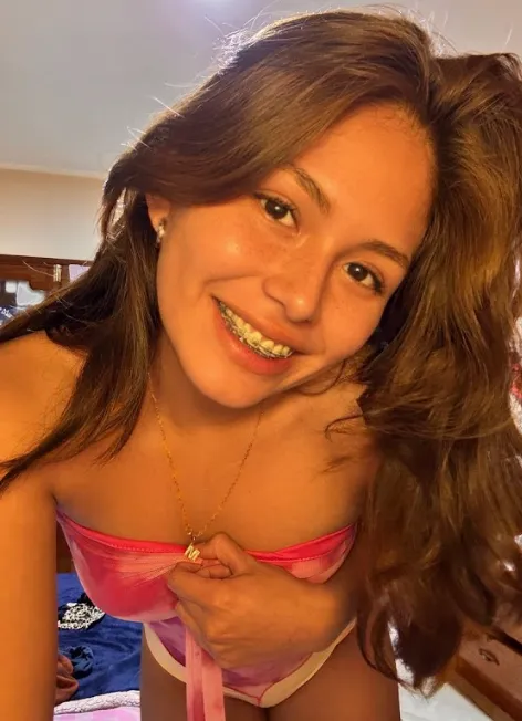 Your new neighbor just arrived—think we’d hit it off?  posted by Odd-Willingness-597