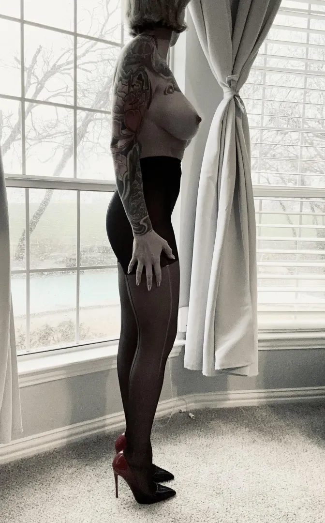 Your new pinup posted by Kelly_n_Justin