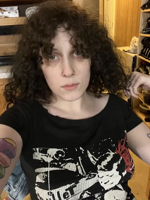 Your TS punk goddess needs your  for weed. Time for a relapse loser, you know that money looks better in my account anyway. by mushroomtiddies