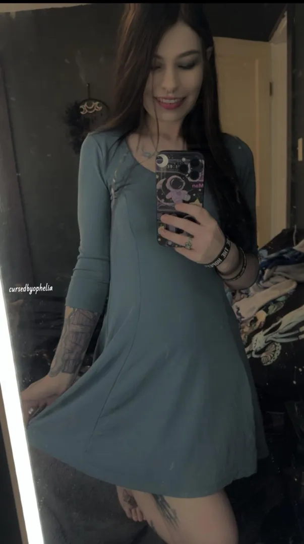 Your wallet called. It misses me ✨ posted by GoddessOpheliaRose