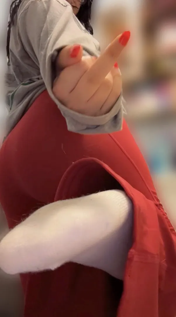 You’re addicted to being a disgusting little worm at my feet, fuck off. posted by XxPxtiteprincxssxX