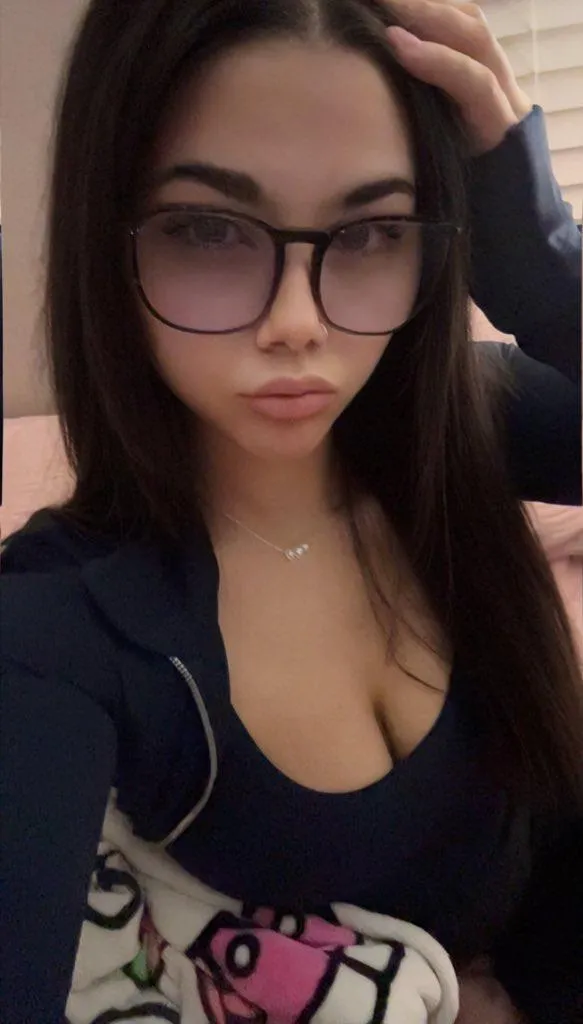 you’re mine  posted by lowk3yangel