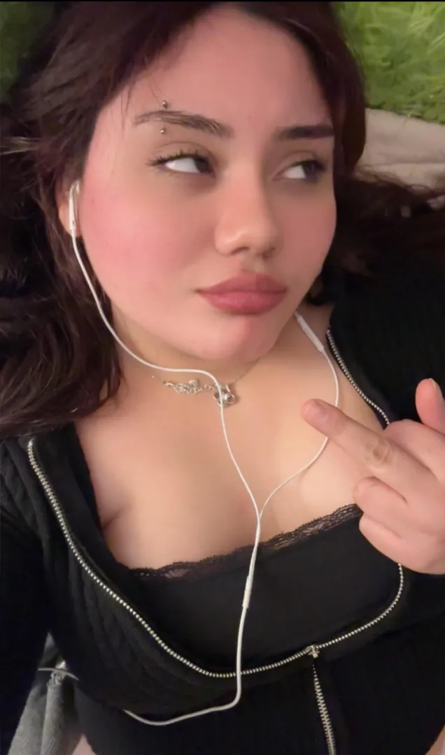 You’re so easy to trigger. posted by GoddessAriell_