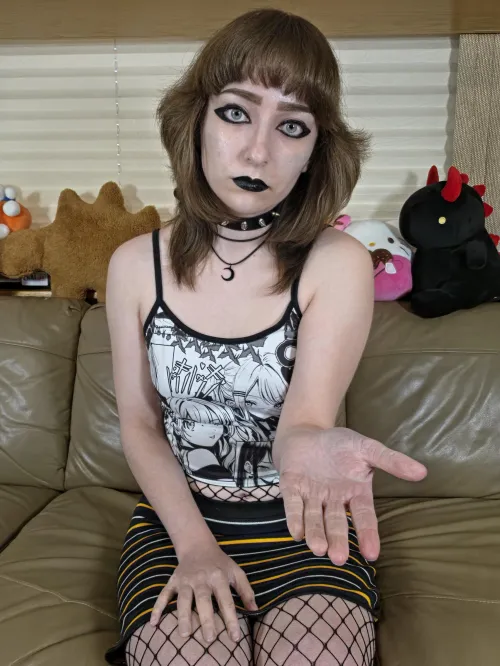 You're such a fucking loser, you'll do anything I say. So, send it all to me. by _mymindbreaks