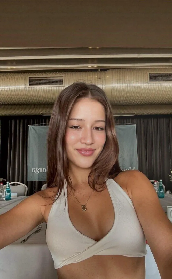 you’re the vibe today posted by Opening-Special1925