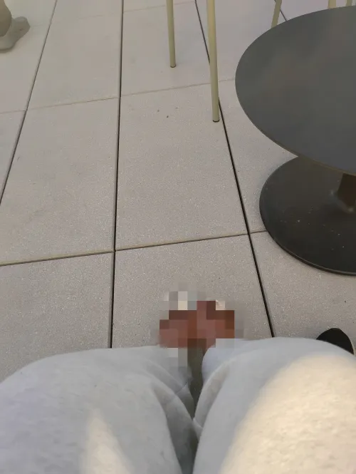 You're yearning just to get a peak huh !? What a loser by SeraphinaLuxe777