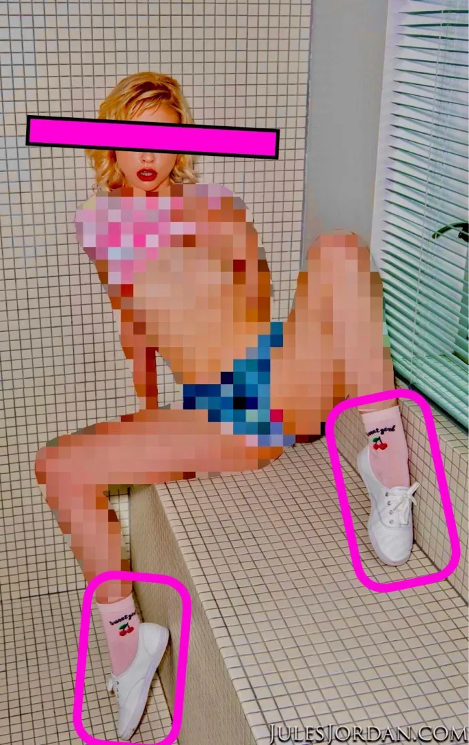 You’ve gotten so bad. You’d give up anything for a porn brat like Chloe Cherry. You’d quit your job, blow up your career, lose your friends, abandon your family - all of those things just for the slightest attention from her or a few minutes alone  posted by WesMantoothBNWO