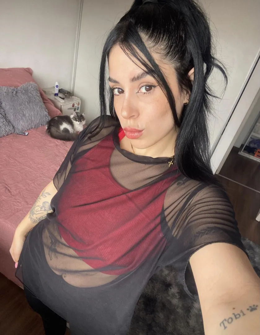 Μαύρο ή κόκκινο μαλλί; posted by Malice-Raving