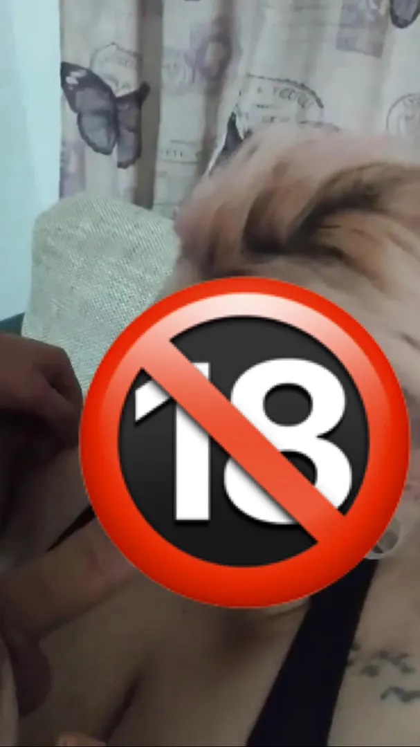 Οποιος θέλει να δει το βίντεο να μπει στο OF μου posted by alicegreekbbw