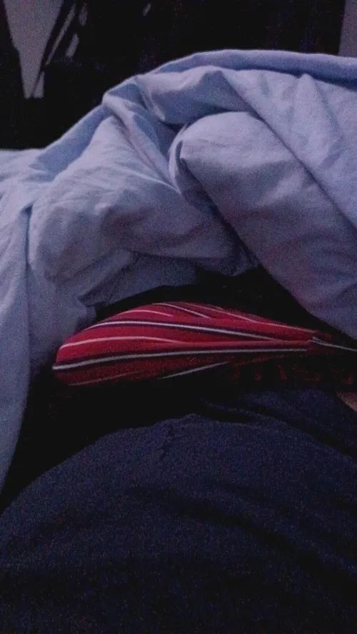 Πολλές καύλες στείλτε by DisastrousNetwork524