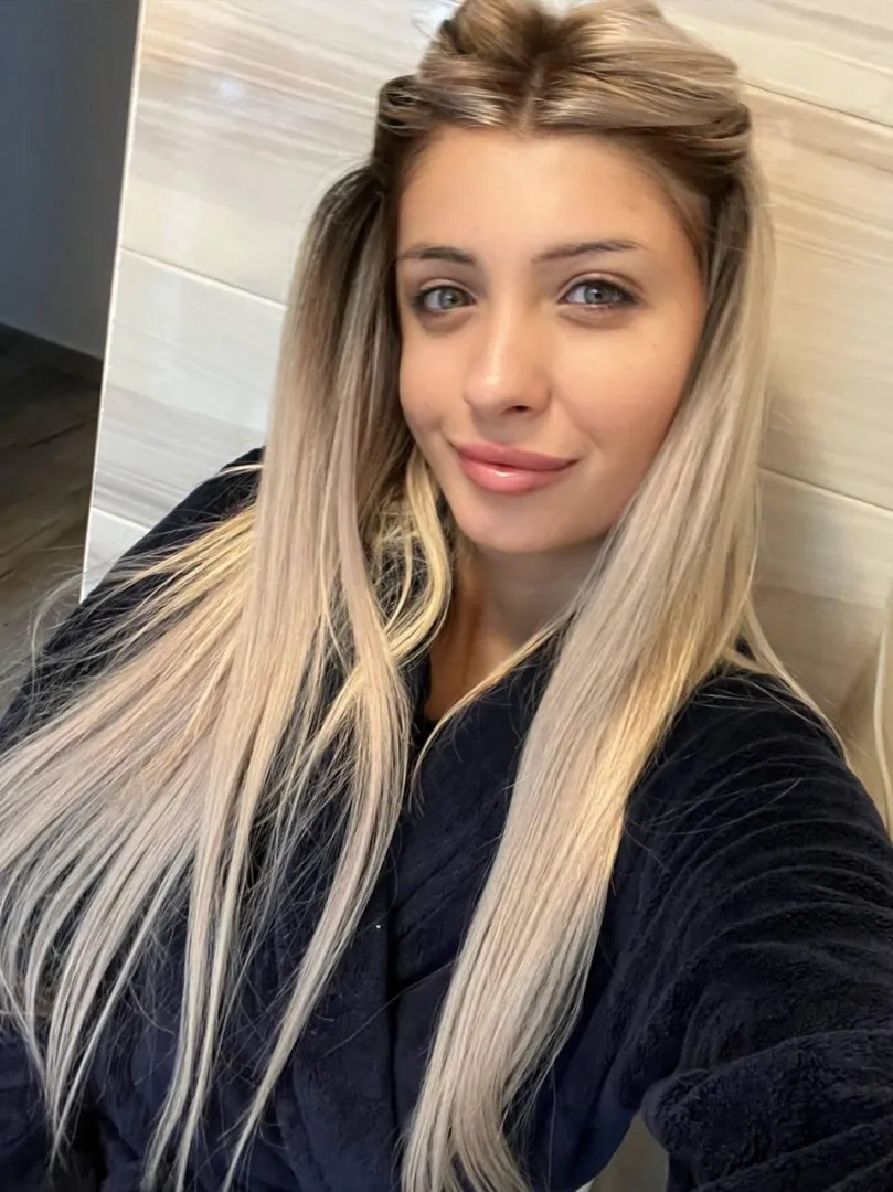 Το αγόρι μου πήγε ταξίδι με την μηχανή και εγώ θέλω να χύσω για κάποιον ΣΗΜΕΡΑ posted by Sophaki_karamelitsa