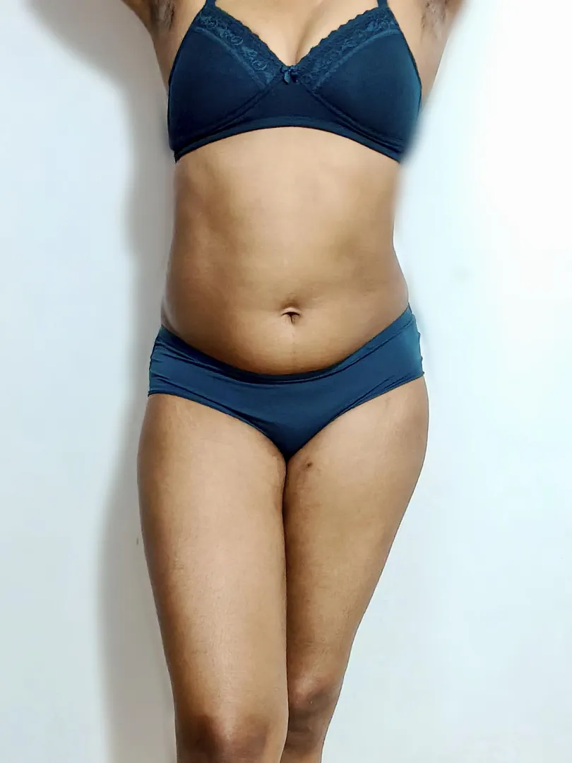 കണ്ടിട്ട് മൂഡായോടാ  posted by EasternStart1342