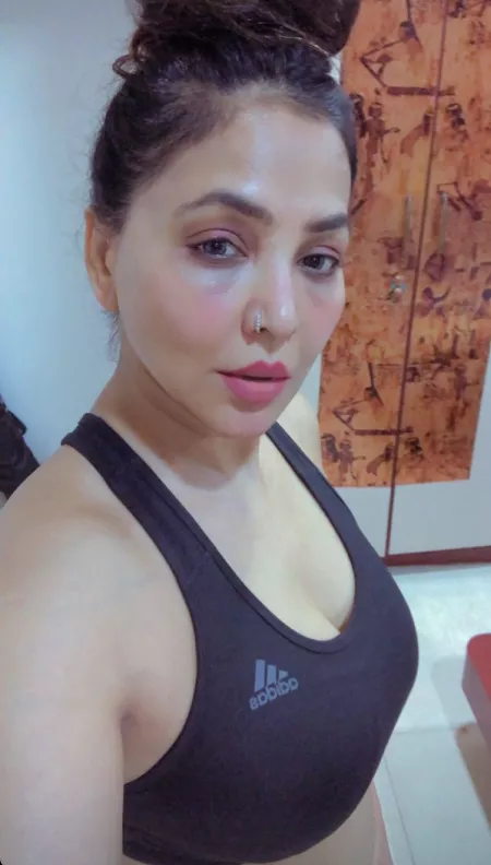 🍑💞💞💞💞 by Traditional_Dirt5182