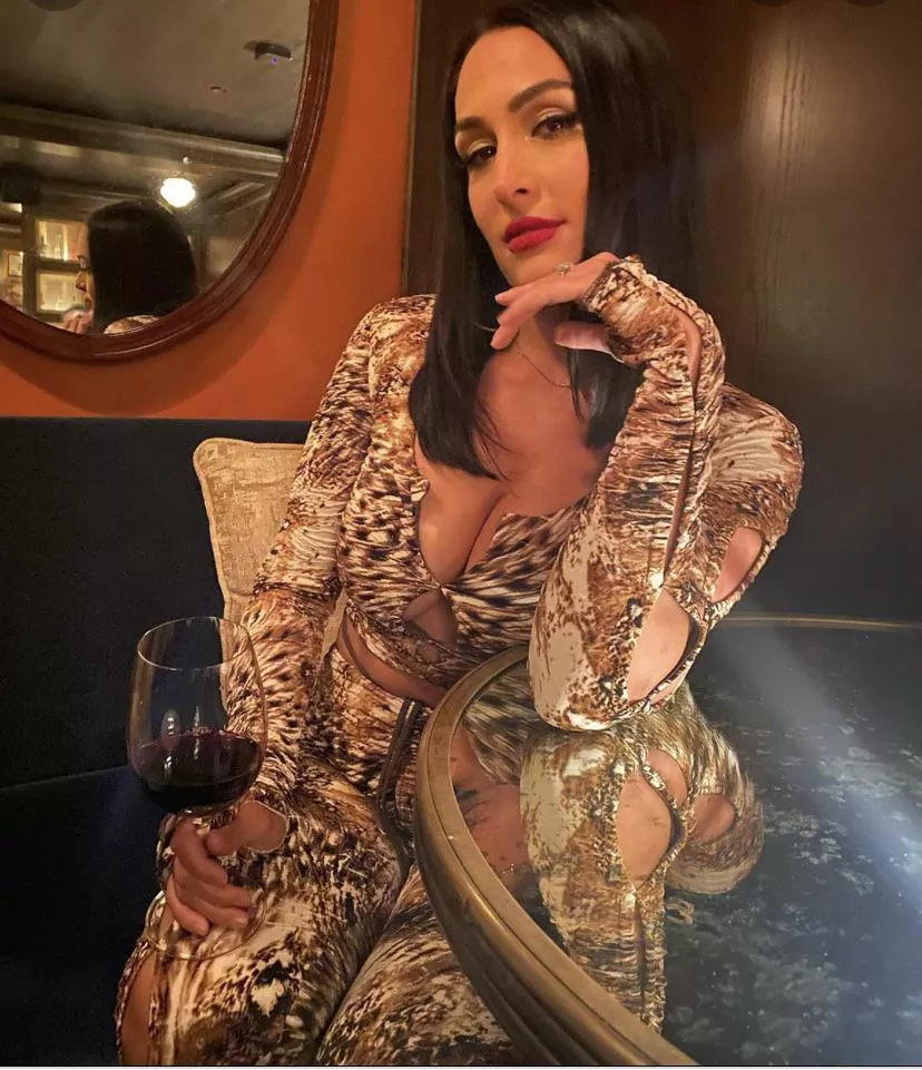 🥵🥵 posted by Junior-Session4610