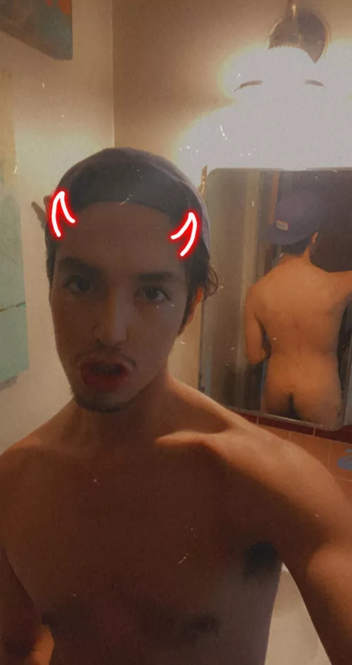 🍑 by Background_Ad9824