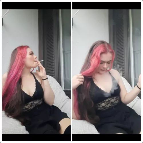🥰🚬 by smokingcarolyn