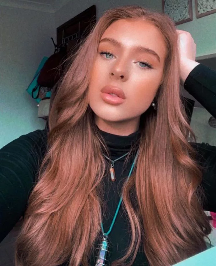 😍 posted by [deleted]