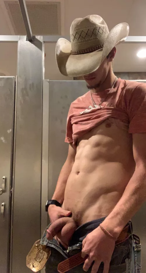 🥵🥵😈 by Wonderful_Gate_4238