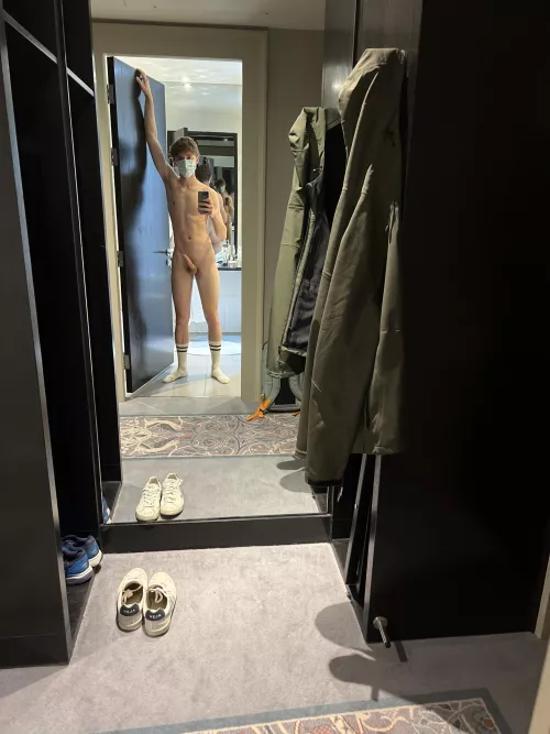 . by AdvertisingShort