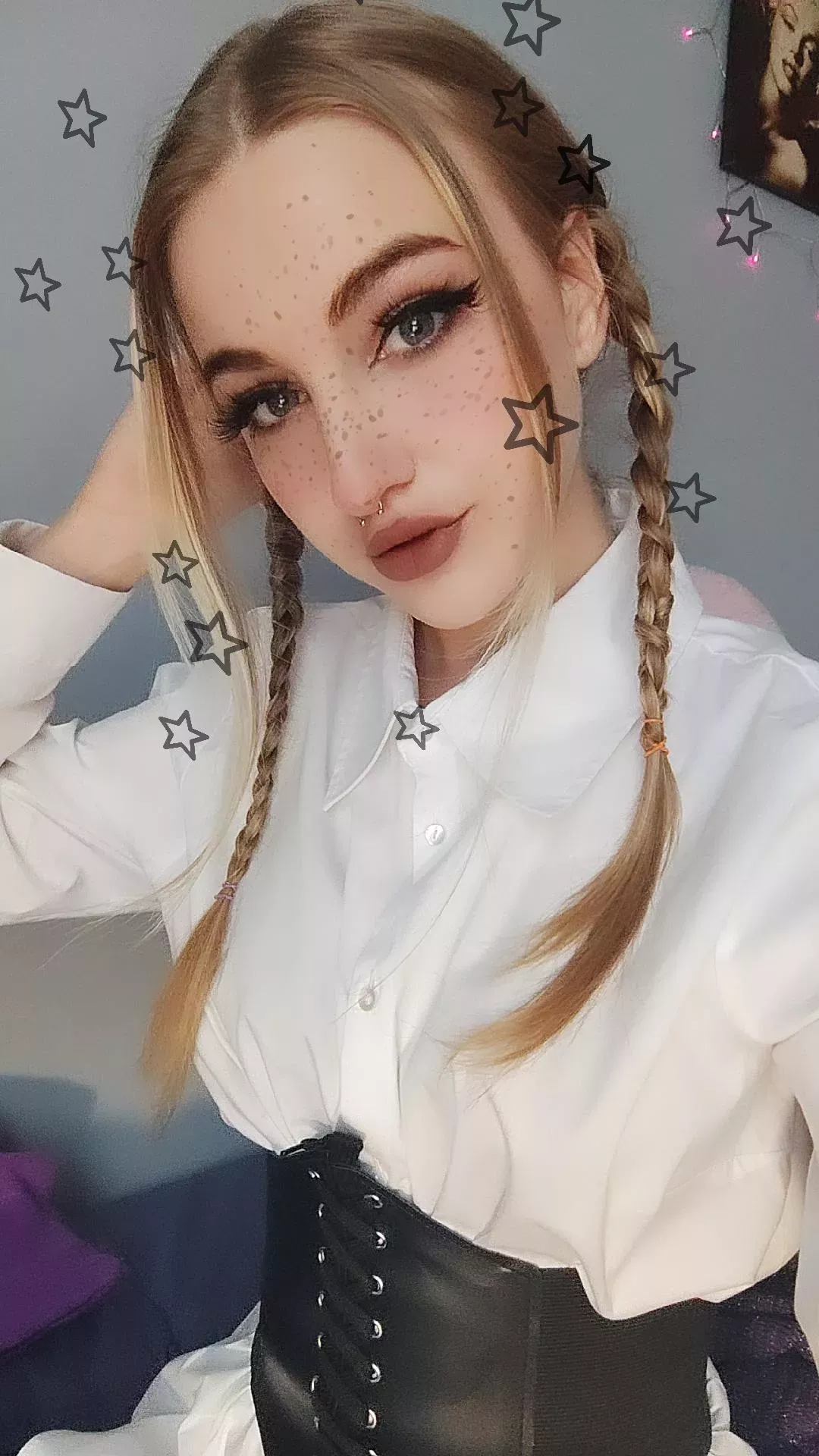 😇 posted by babybiisg