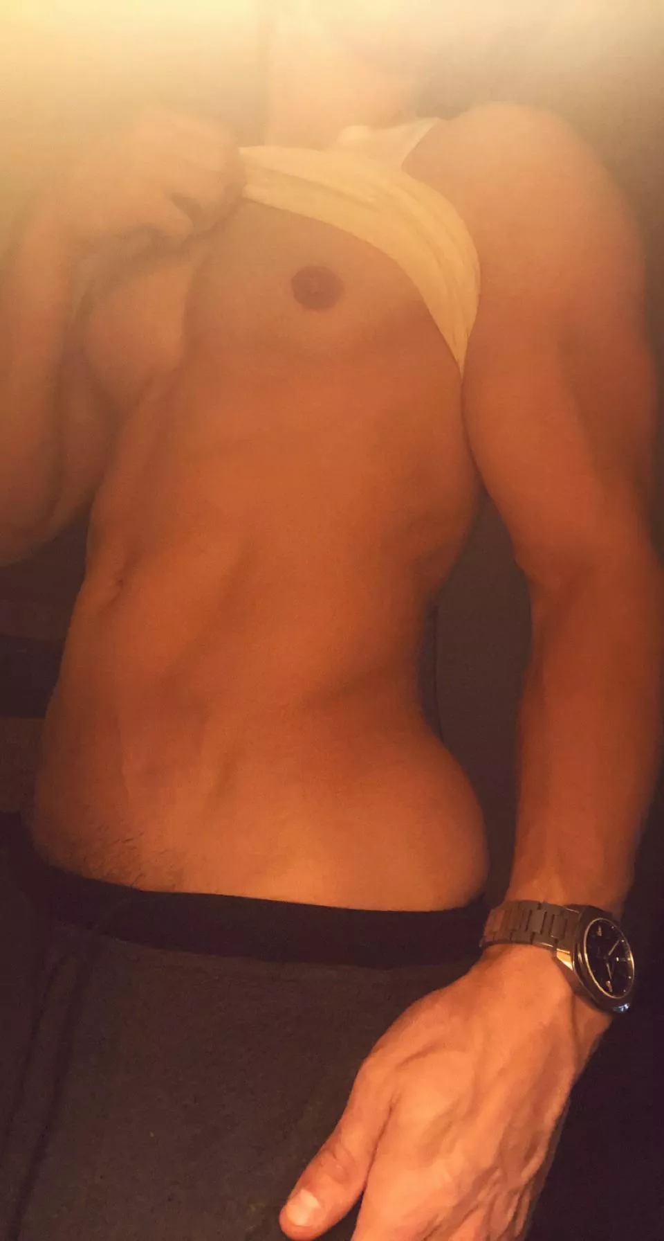 💪💦💪 posted by jameszim17