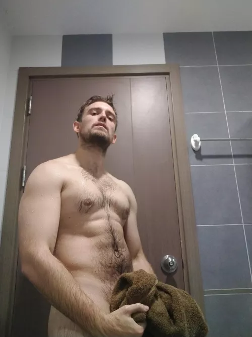 :)) by BenUKfriendly