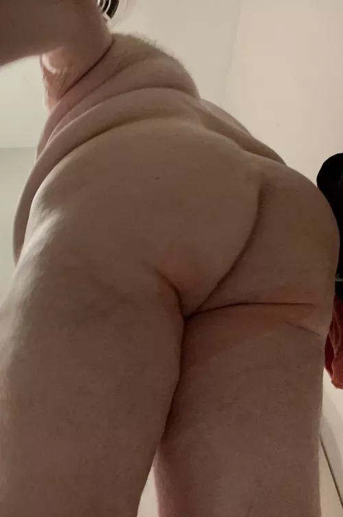 🍆👅😈 by buhbuhbennnay