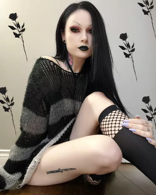 🖤🥀 by xmissxlilith