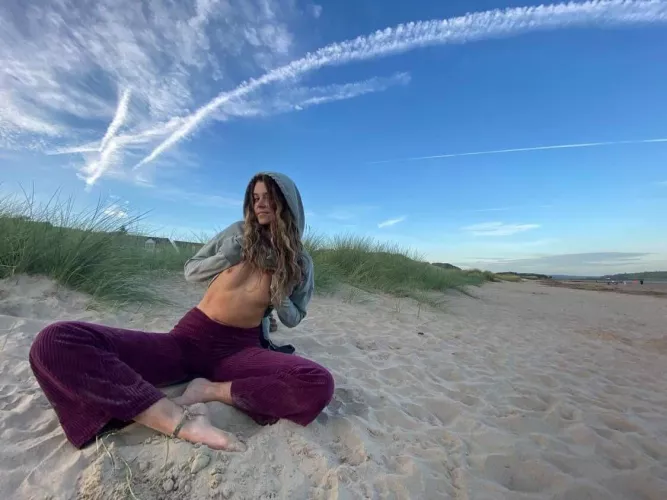 ✨🌞 by lolasrosebud