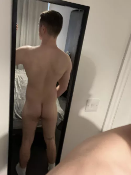 🍑 by Jaded-Blackberry-498