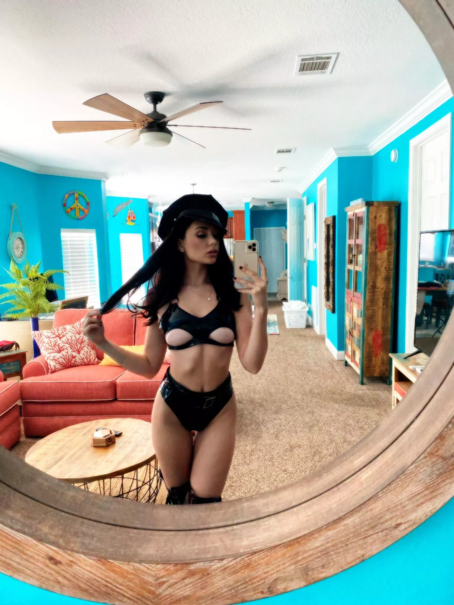 🖤 posted by Bobbobyjoe