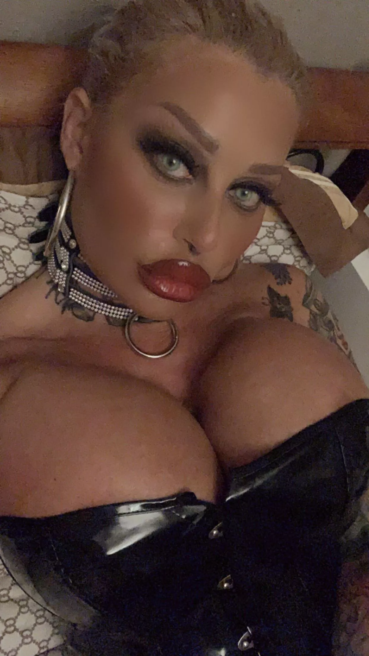 🤤😍 posted by bostonguy978420