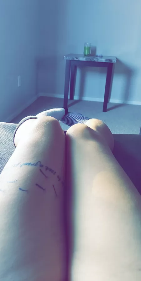 🤗 by suicidalmute