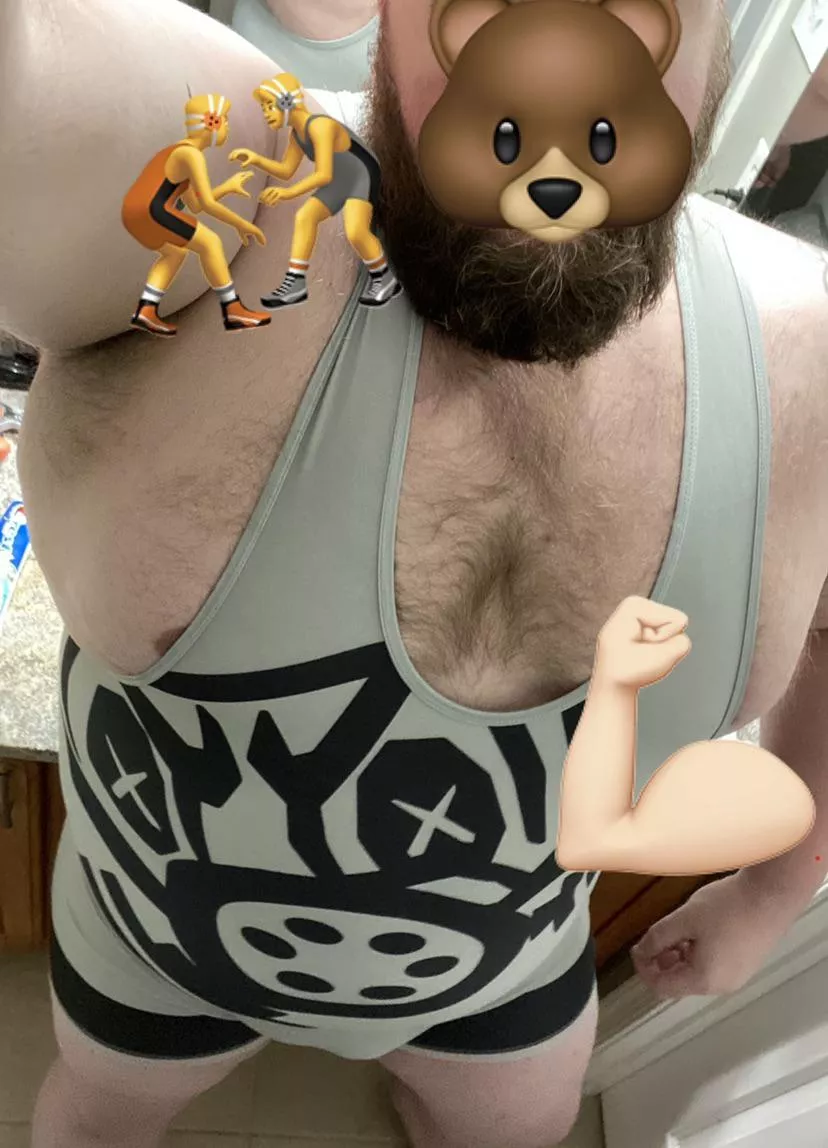 🐻🐷💪🏻 posted by bear_flex