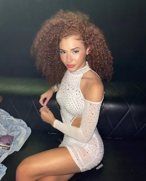 💃🏻 by Professional_Elk8082