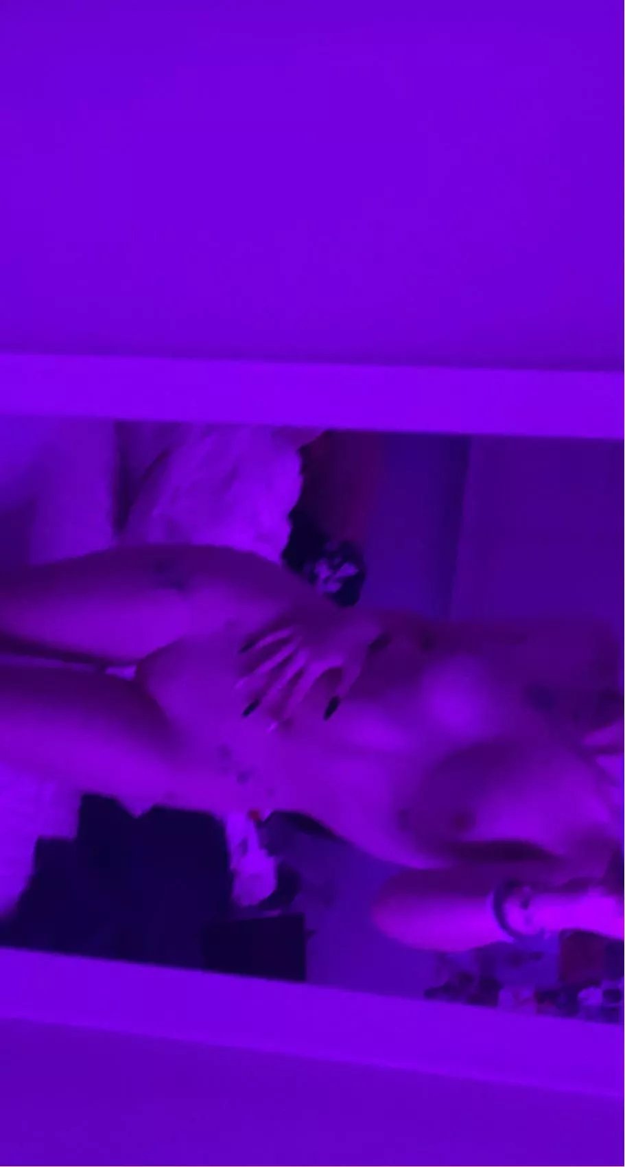 😴😴😴 posted by incensesmokee