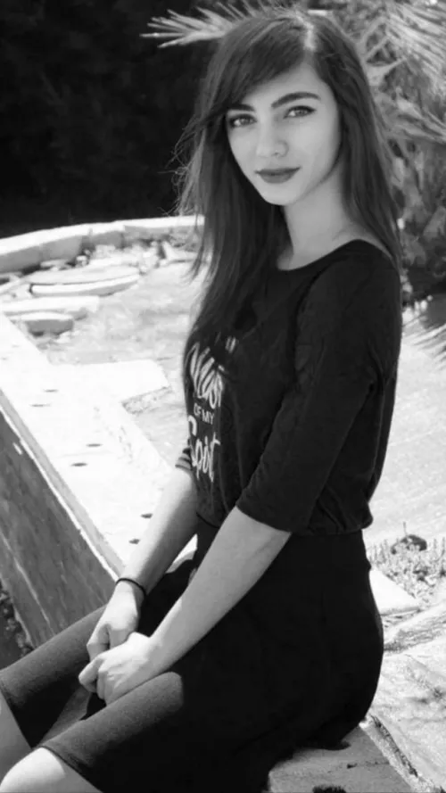 💋🇫🇷 by Ok_Seaweed_9106